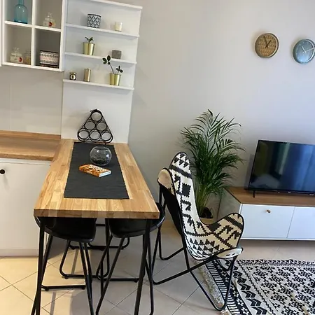 Appartement Cheerful 2-bedroom In Golem (Tirana)