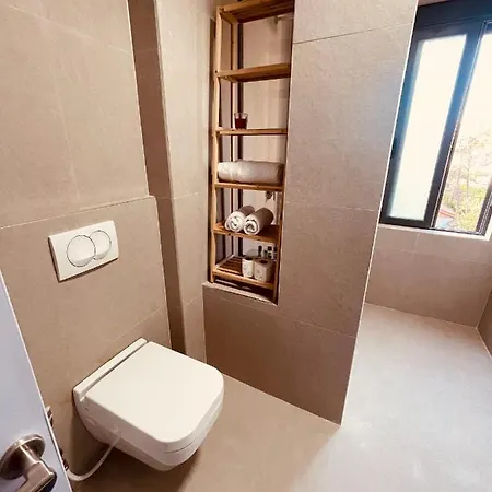 Cheerful 2-bedroom In Apartament Golem (Tirana)