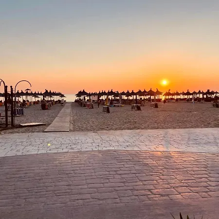 Appartement Cheerful 2-bedroom In Golem (Tirana)