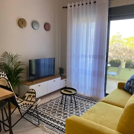 Cheerful 2-bedroom In